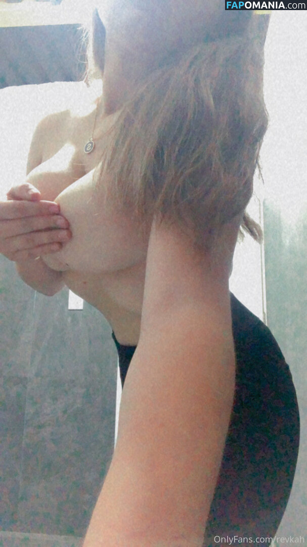 revkahgaming / revkahisback Desnudo OnlyFans  Foto filtrada #16