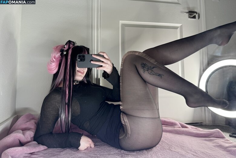 Robotzngutz / nutonmybangz Desnudo OnlyFans  Foto filtrada #8