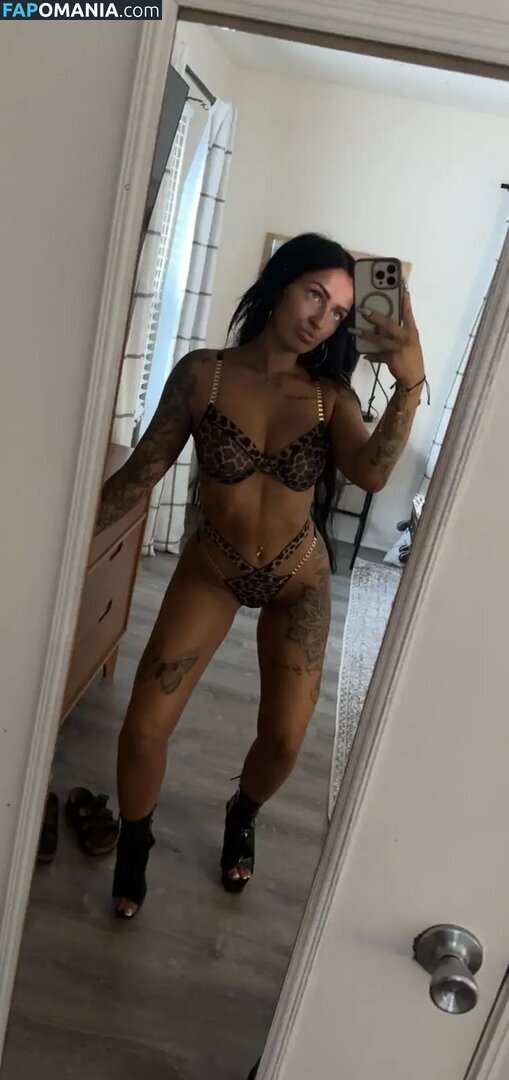 Petitetattedplati / Ronika Eskins / ronika_eskins Desnudo OnlyFans  Foto filtrada #14