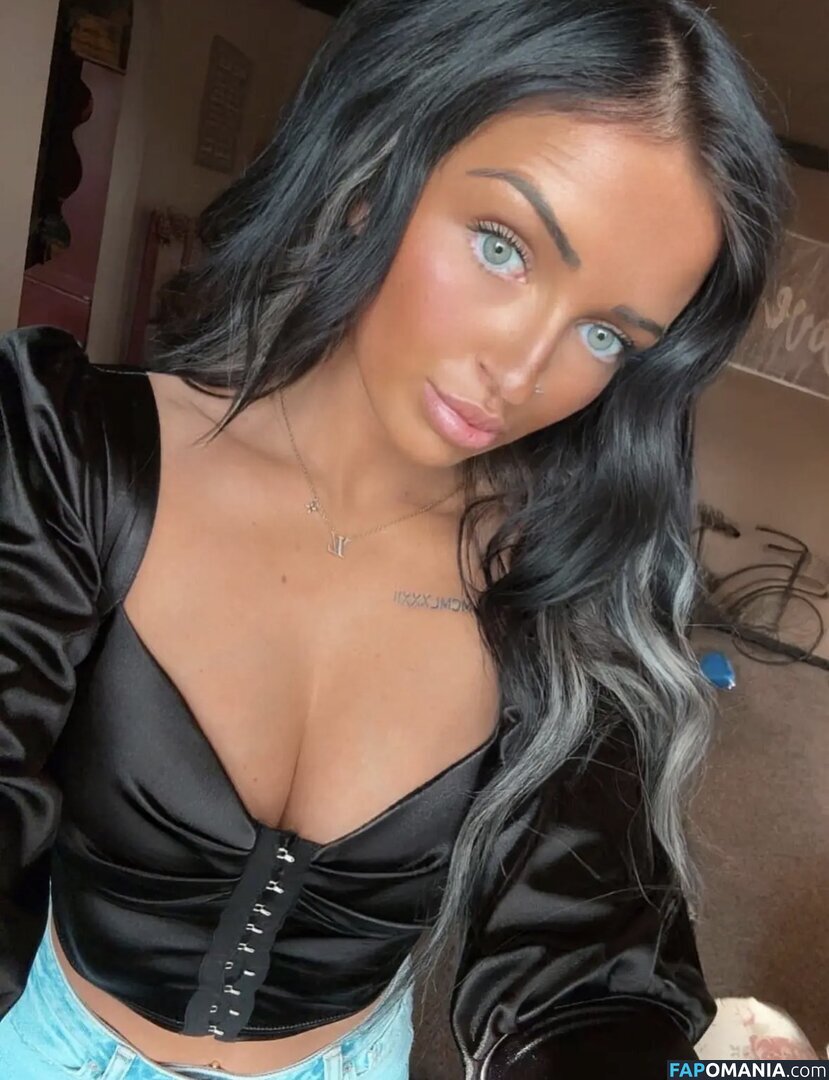 Petitetattedplati / Ronika Eskins / ronika_eskins Desnudo OnlyFans  Foto filtrada #57