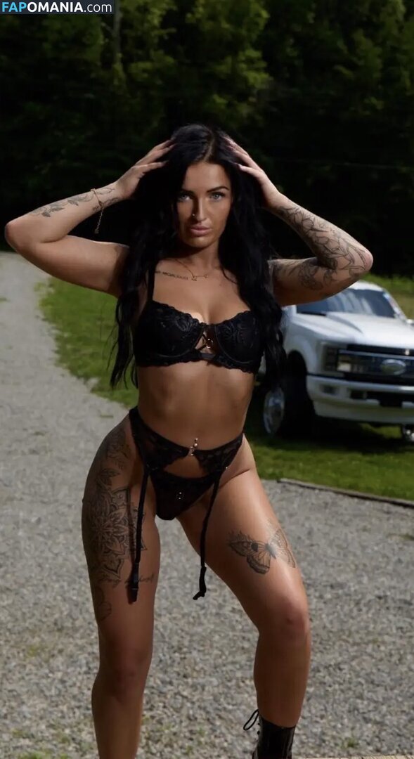 Petitetattedplati / Ronika Eskins / ronika_eskins Desnudo OnlyFans  Foto filtrada #69