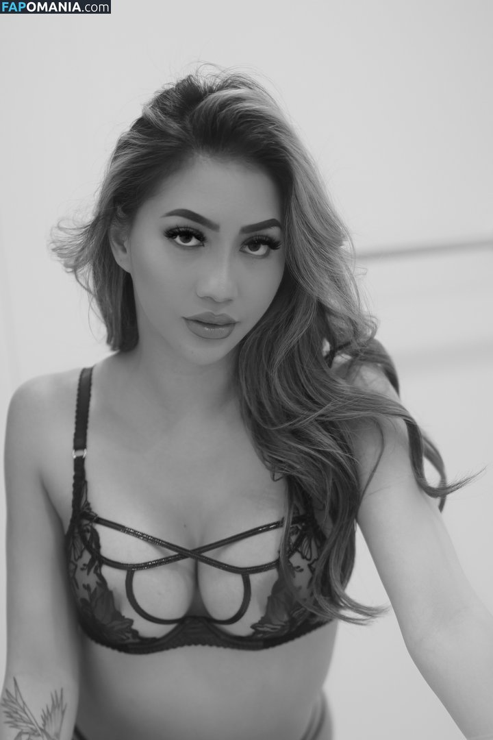 Mizzlamour / Rosemary Radeva / lamourniggl Desnudo OnlyFans  Foto filtrada #28