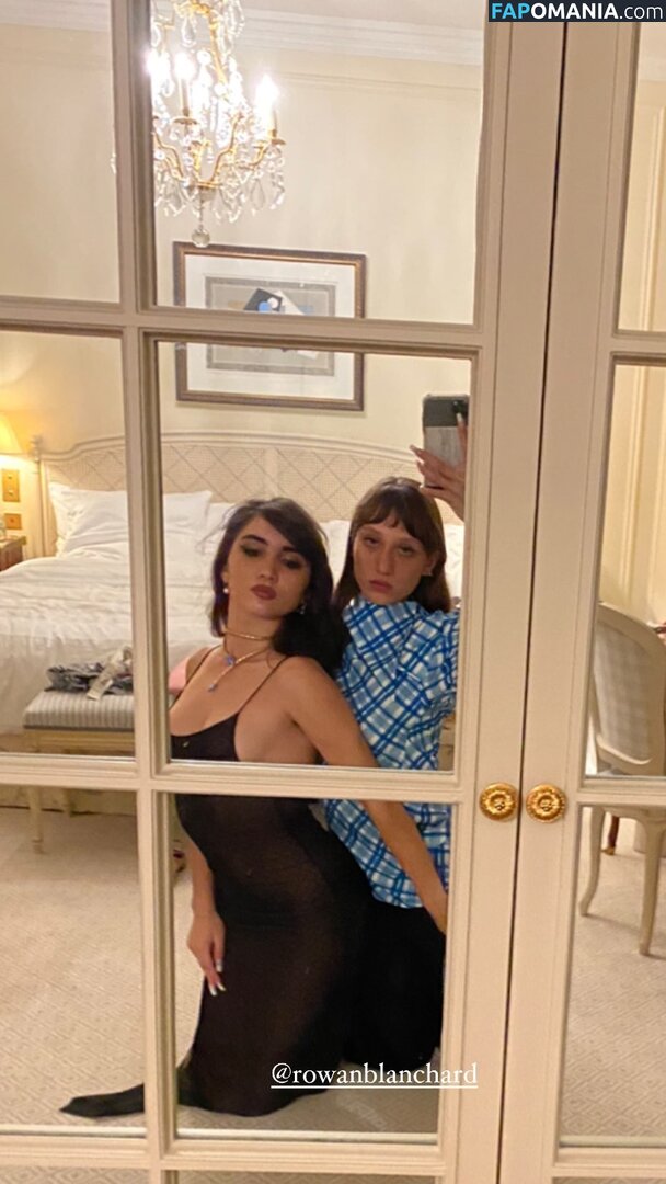 Rowan Blanchard / Simp Chat / https: / rowanblanchard Desnudo OnlyFans  Foto filtrada #539