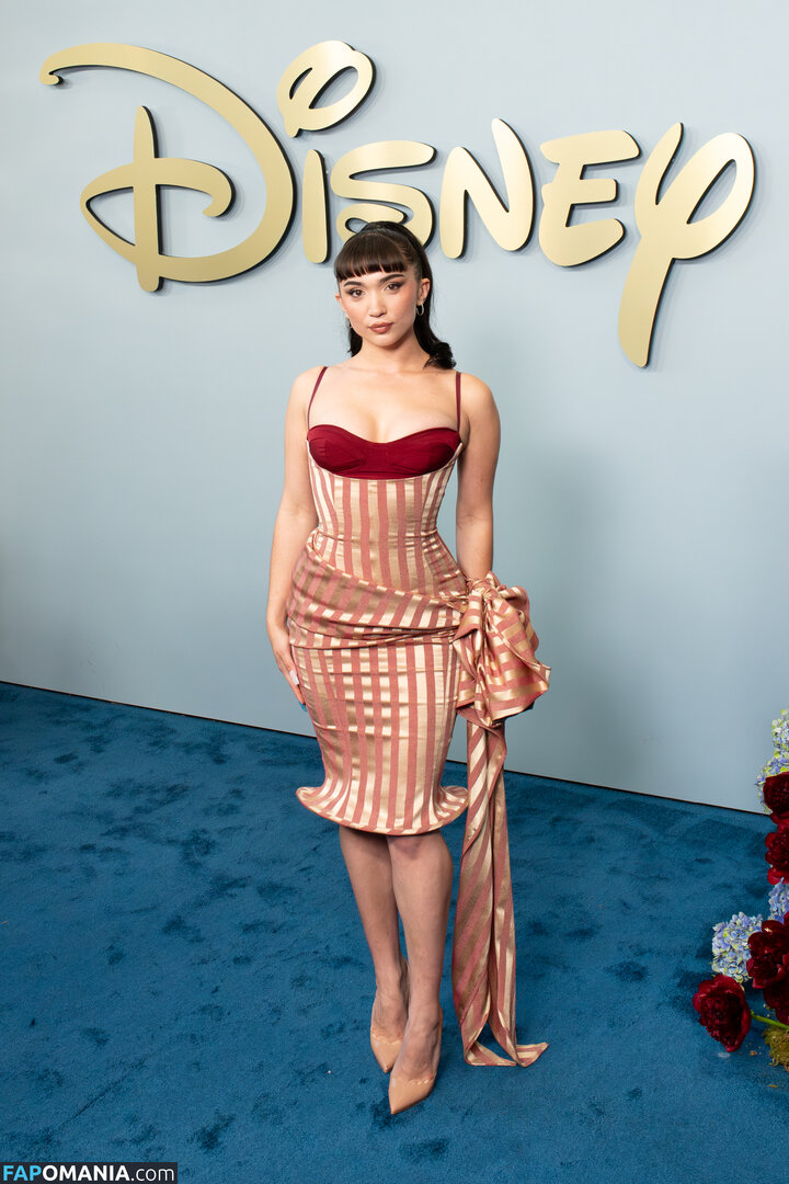 Rowan Blanchard / Simp Chat / https: / rowanblanchard Desnudo OnlyFans  Foto filtrada #566
