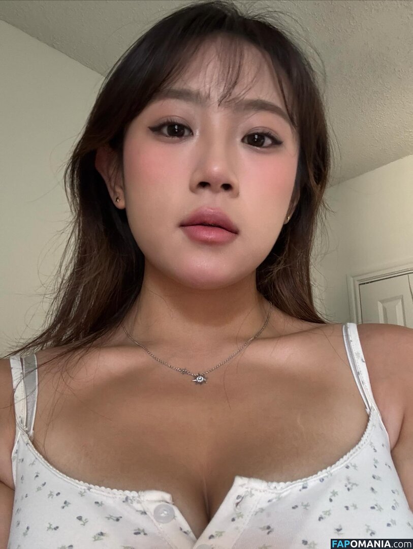 Rubyzhu / rubyzhu1204 Desnudo OnlyFans  Foto filtrada #19