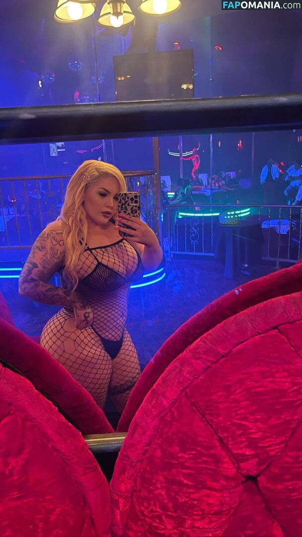 Ruthlesshg  / https: / mscarlettredd / ruthlesshg Desnudo OnlyFans  Foto filtrada #7