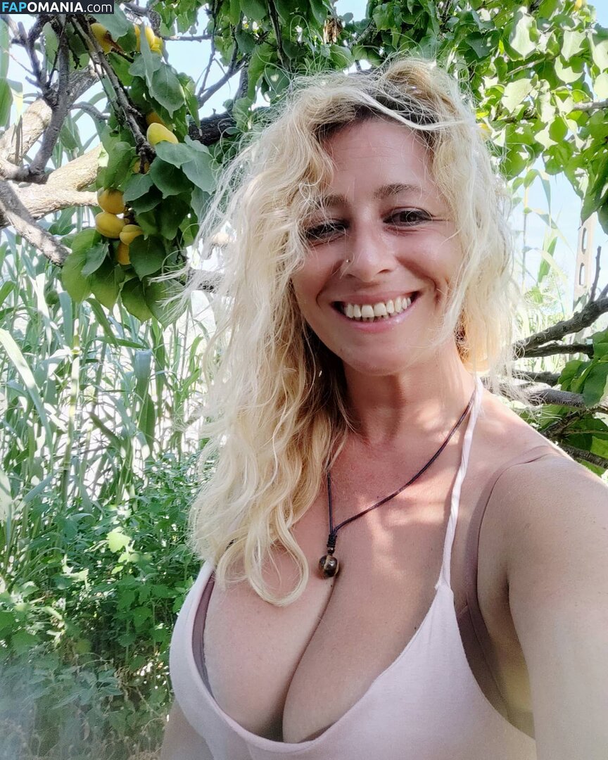 Sabina Di Iorio / sabina_diiorio / sabynadi Desnudo OnlyFans  Foto filtrada #11