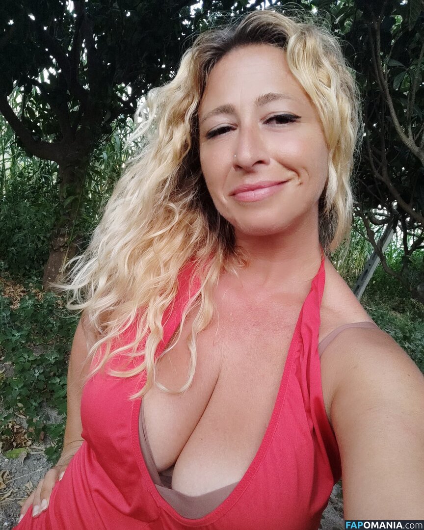 Sabina Di Iorio / sabina_diiorio / sabynadi Desnudo OnlyFans  Foto filtrada #15