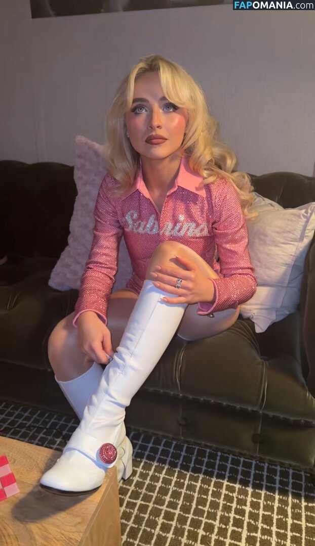 Sabrina Carpenter / https: / sabrinacarpenter Desnudo OnlyFans  Foto filtrada #2496