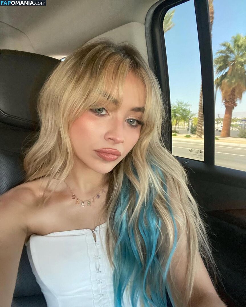 Sabrina Carpenter / https: / sabrinacarpenter Desnudo OnlyFans  Foto filtrada #2531