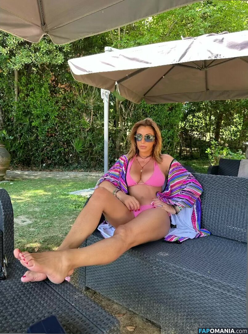 Sabrina Salerno / sabrinasalernofficial Desnudo OnlyFans  Foto filtrada #1720