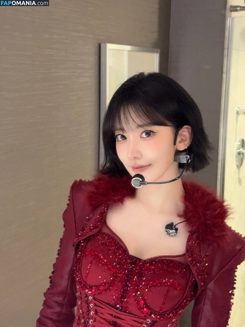 39saku_chan / LESSERAFIM / Sakura Miyawaki 宮脇 咲良 Desnudo OnlyFans  Foto filtrada #8