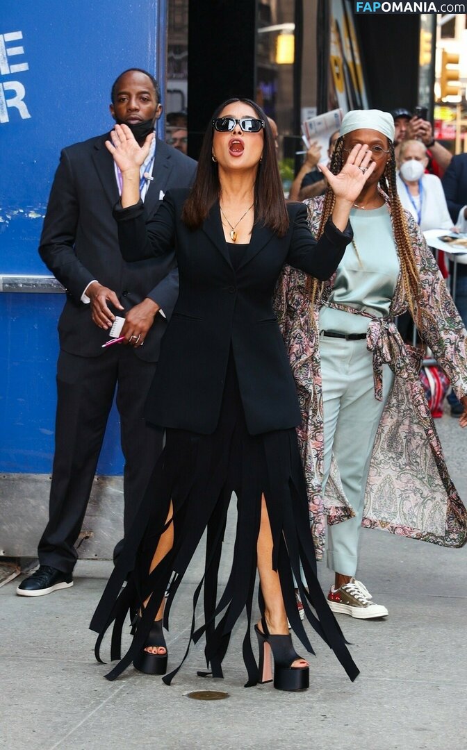 Salma Hayek / salmahayek Desnudo OnlyFans  Foto filtrada #8