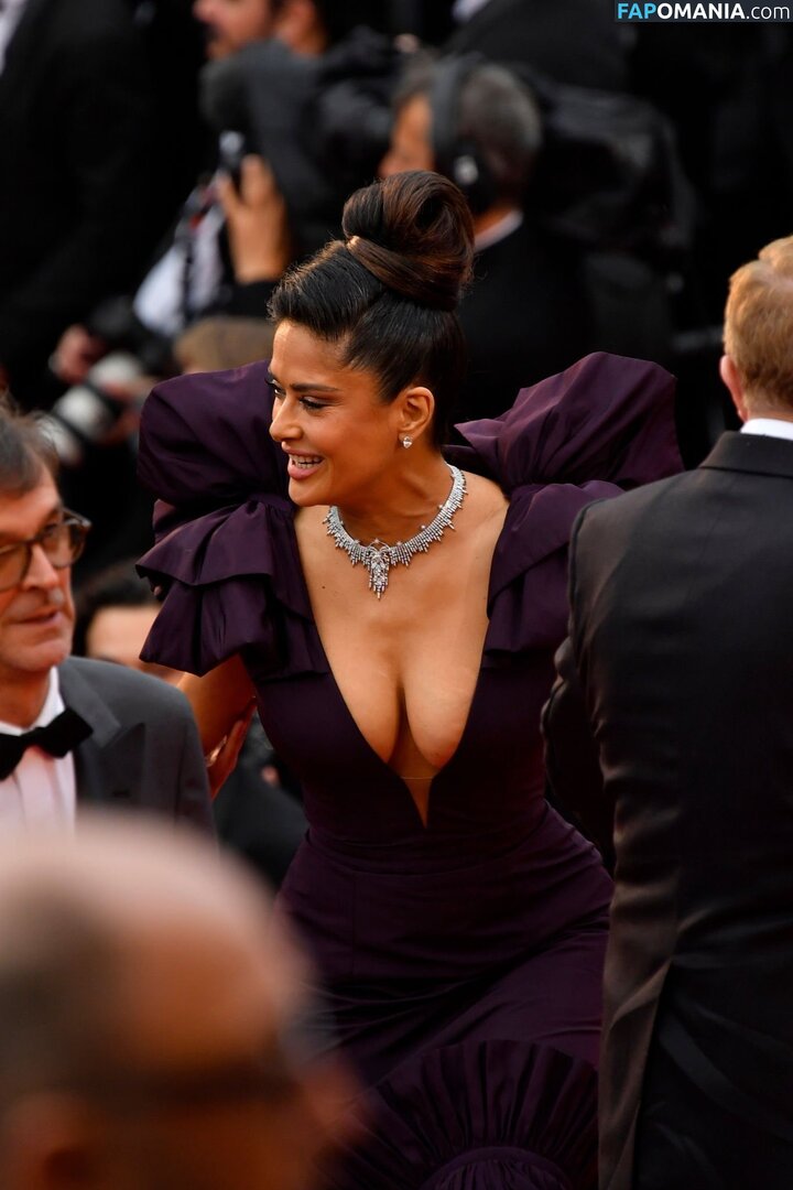 Salma Hayek / salmahayek Desnudo OnlyFans  Foto filtrada #1487