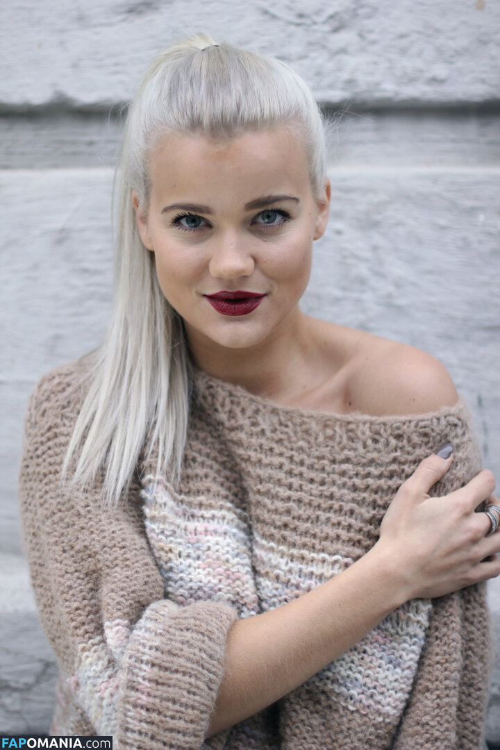 Sandra Lyng Desnudo OnlyFans  Foto filtrada #7