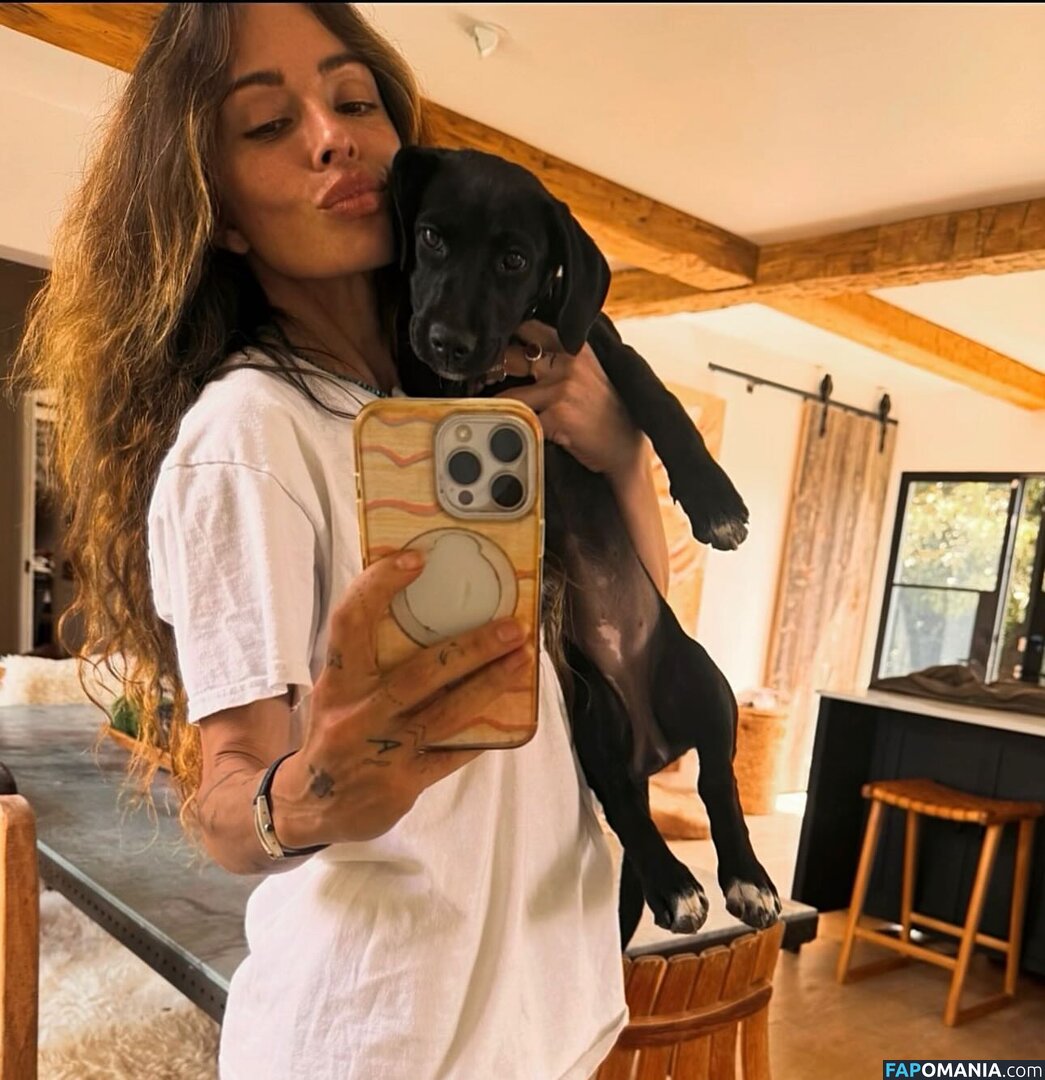 Sarah Shahi / SarahShahi Desnudo OnlyFans  Foto filtrada #225