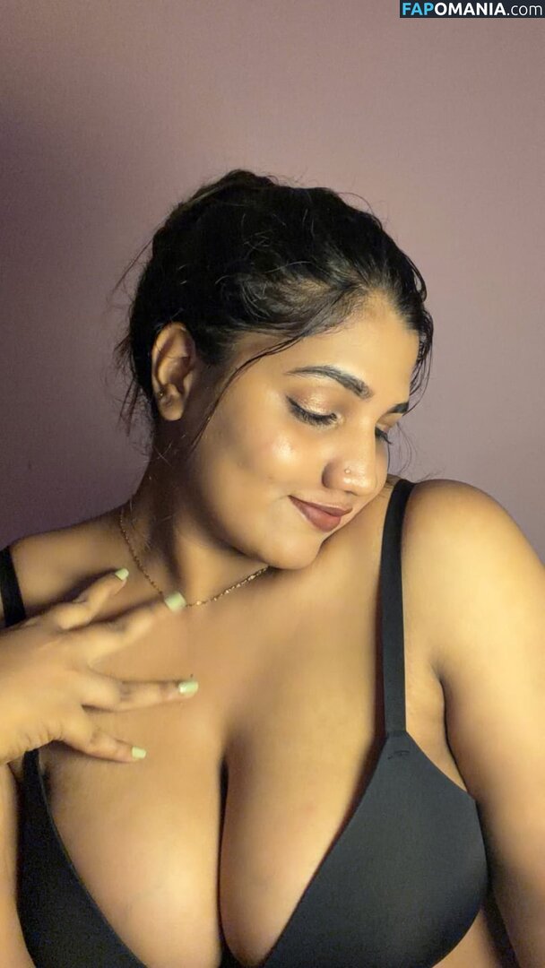 Saranya Santhosh / https: Desnudo OnlyFans  Foto filtrada #1