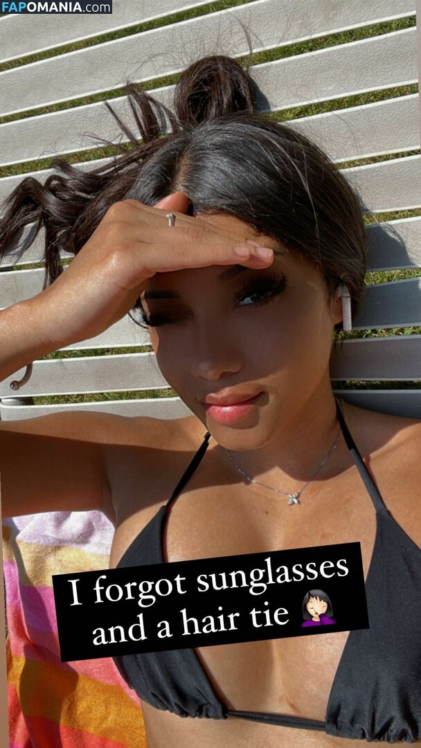 SassySounds ASMR / SassysoundsASMR / sassyselenaaaa / selenaaasasmr Desnudo OnlyFans  Foto filtrada #10