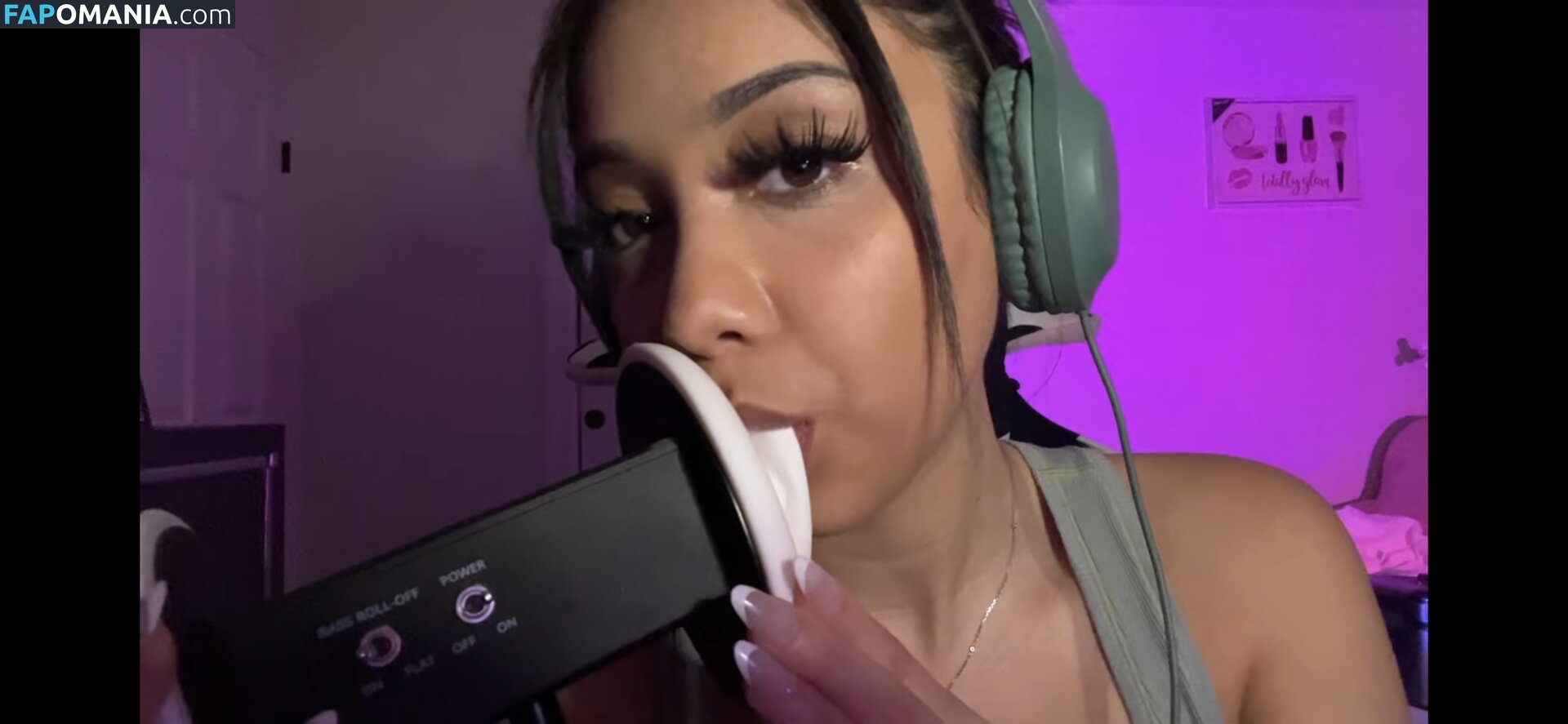 SassySounds ASMR / SassysoundsASMR / sassyselenaaaa / selenaaasasmr Desnudo OnlyFans  Foto filtrada #44