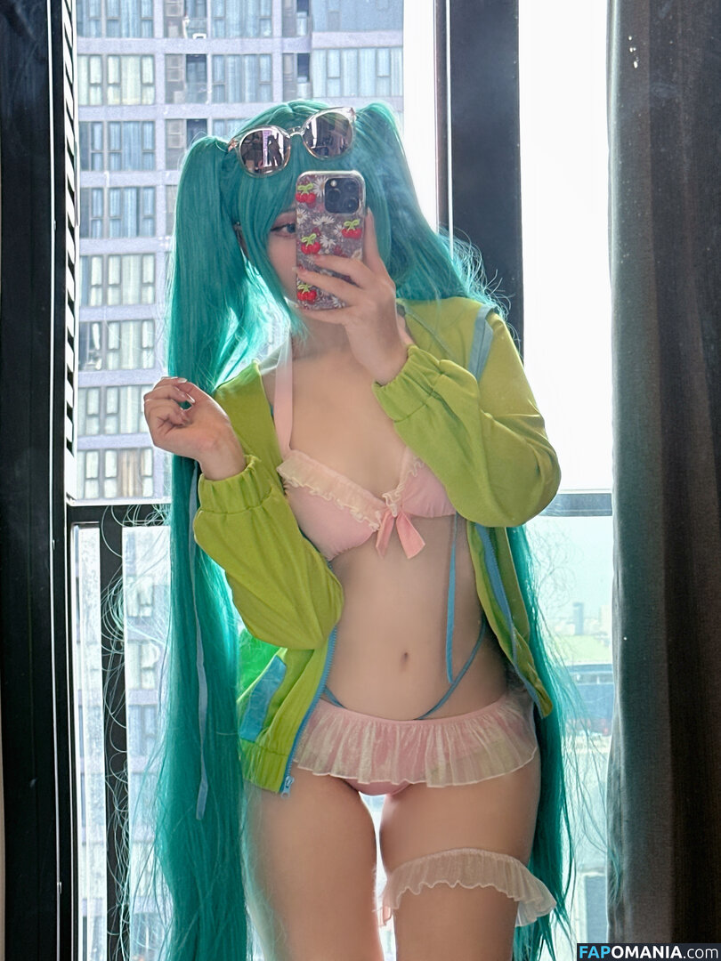 Saya Scarlet / SayaScarlet01 / saya_scarlet / sayascarlet Desnudo OnlyFans  Foto filtrada #296