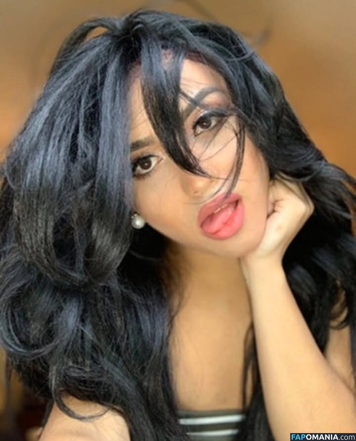 Selenawitaweena / s3x3x3x Desnudo OnlyFans  Foto filtrada #3