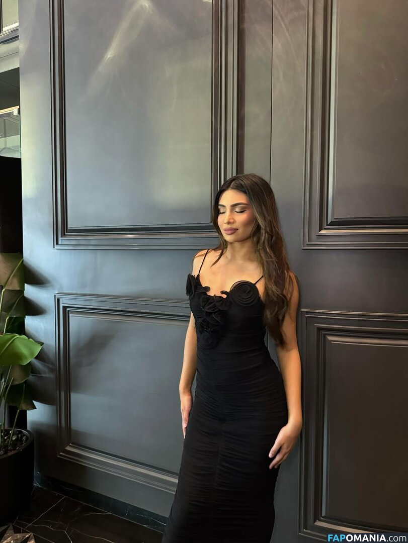 Shabreen Meerasafeer / shabreensabeer Desnudo OnlyFans  Foto filtrada #1