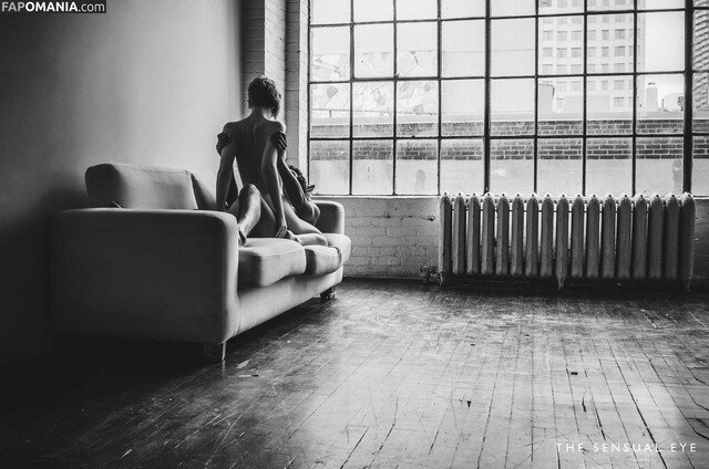 Art Model / Sienna Hayes / SuperDimensionFoto / siennahayes / siennahayes.model Desnudo OnlyFans  Foto filtrada #23