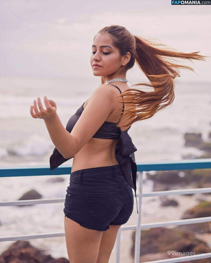 Simran Kaur Hundal Desnudo OnlyFans  Foto filtrada #31
