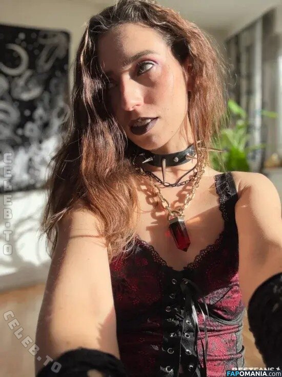 Skarlya / darkelements_byskarlya Desnudo OnlyFans  Foto filtrada #1