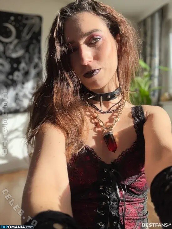 Skarlya / darkelements_byskarlya Desnudo OnlyFans  Foto filtrada #2
