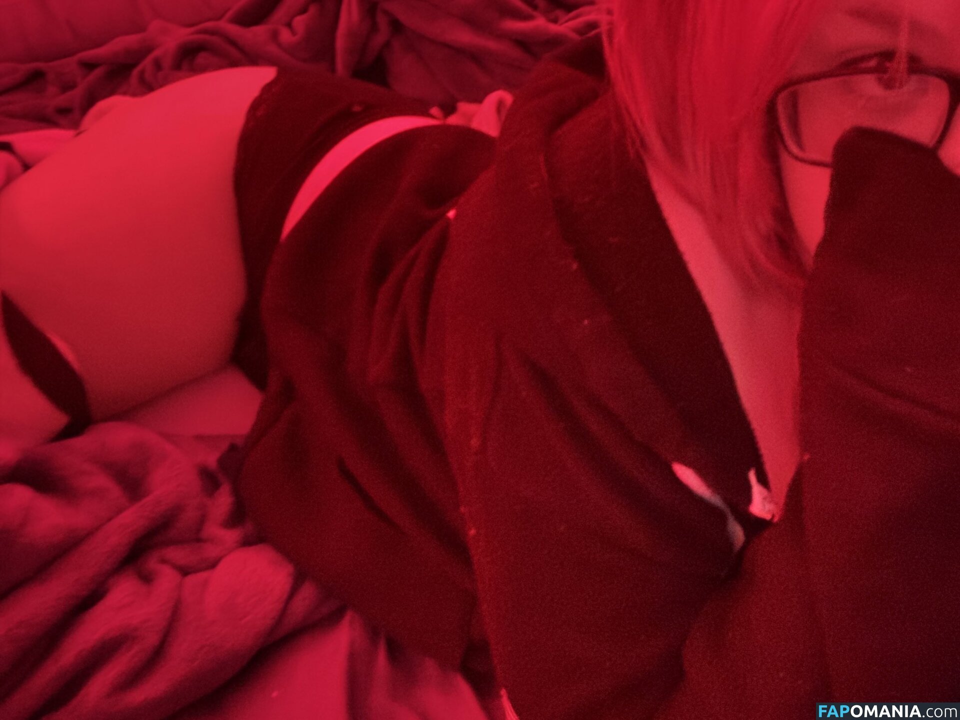 https: / skynyster / skynysterforest / supertfyaoi Desnudo OnlyFans  Foto filtrada #1