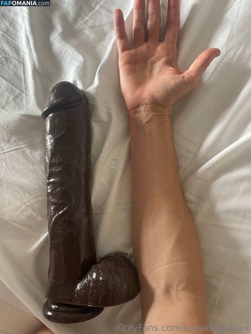 lovesneakers123_ / sneakergirlxxx Desnudo OnlyFans  Foto filtrada #4
