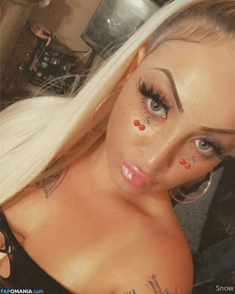 snowbunnygang420 / snowbunnysara420 Desnudo OnlyFans  Foto filtrada #10