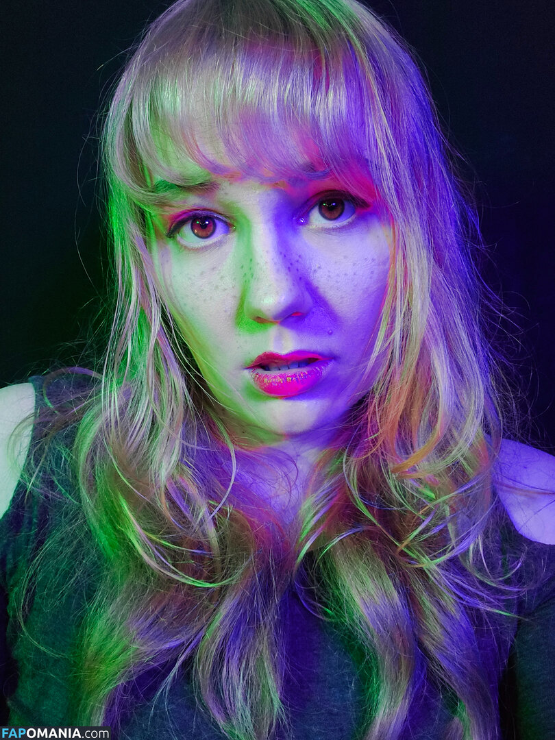 brightstartheory / softlygaloshes Desnudo OnlyFans  Foto filtrada #33