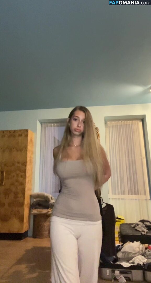 https: / sofyaplotnikova / xsofya_x Desnudo OnlyFans  Foto filtrada #3