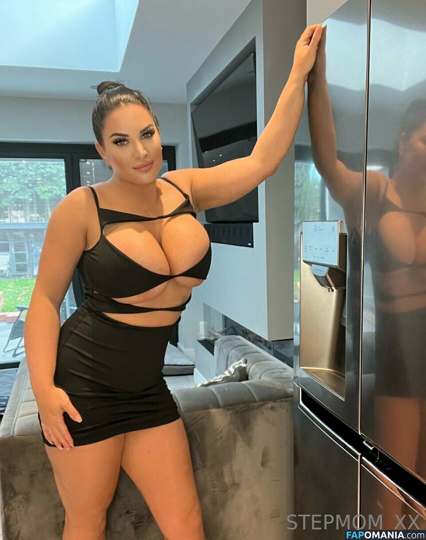 Perv-mom / Sophie Lawson / StepMother / stepmother_x Desnudo OnlyFans  Foto filtrada #462
