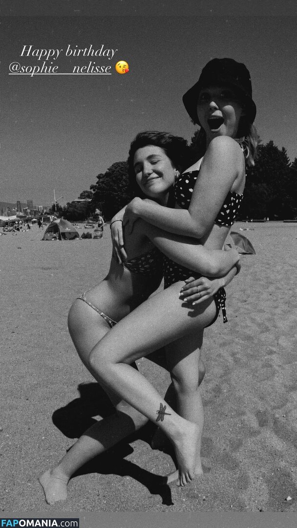 Sophie Nélisse / sophie__nelisse Desnudo OnlyFans  Foto filtrada #3