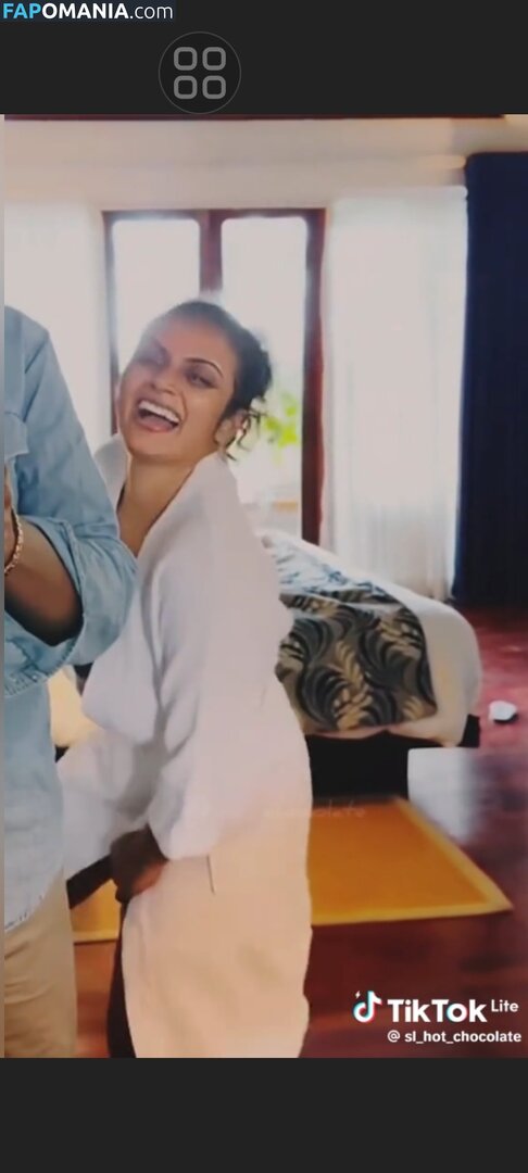 Sri Lanka / Sri Lankan Girls / hashini.guruge / poojaniperera Desnudo OnlyFans  Foto filtrada #133