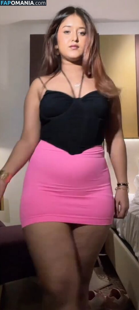 Srishtiroyyyy / srishtiroyyy Desnudo OnlyFans  Foto filtrada #1