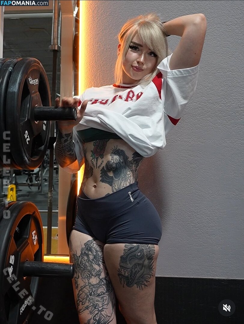 StrongWaifu / https: Desnudo OnlyFans  Foto filtrada #5