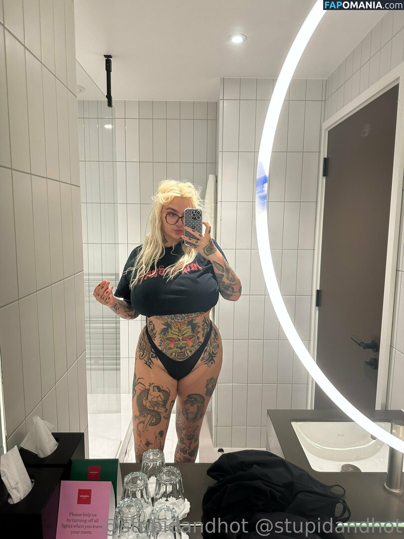 krispypinaham / stupiderandhotter Desnudo OnlyFans  Foto filtrada #9
