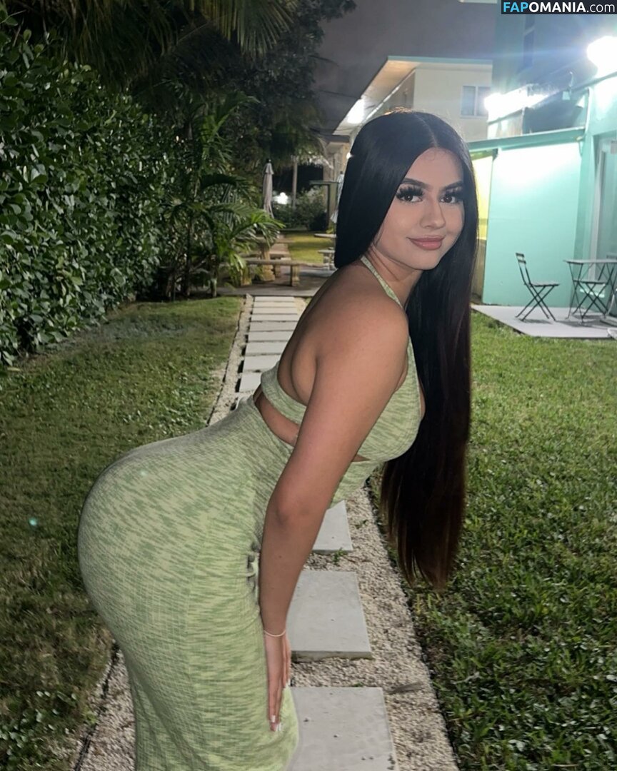Suman Maria / sexysummermaria / suman_maria Desnudo OnlyFans  Foto filtrada #23