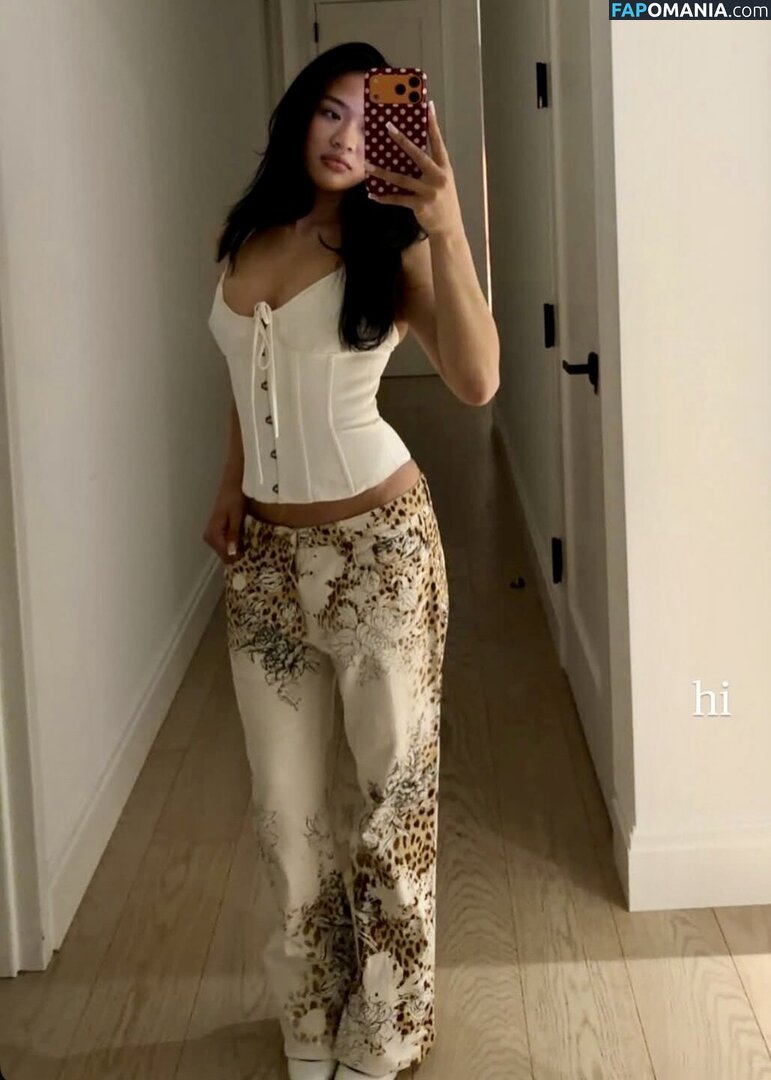 Suni Lee / sunisalee / u144353206 Desnudo OnlyFans  Foto filtrada #4