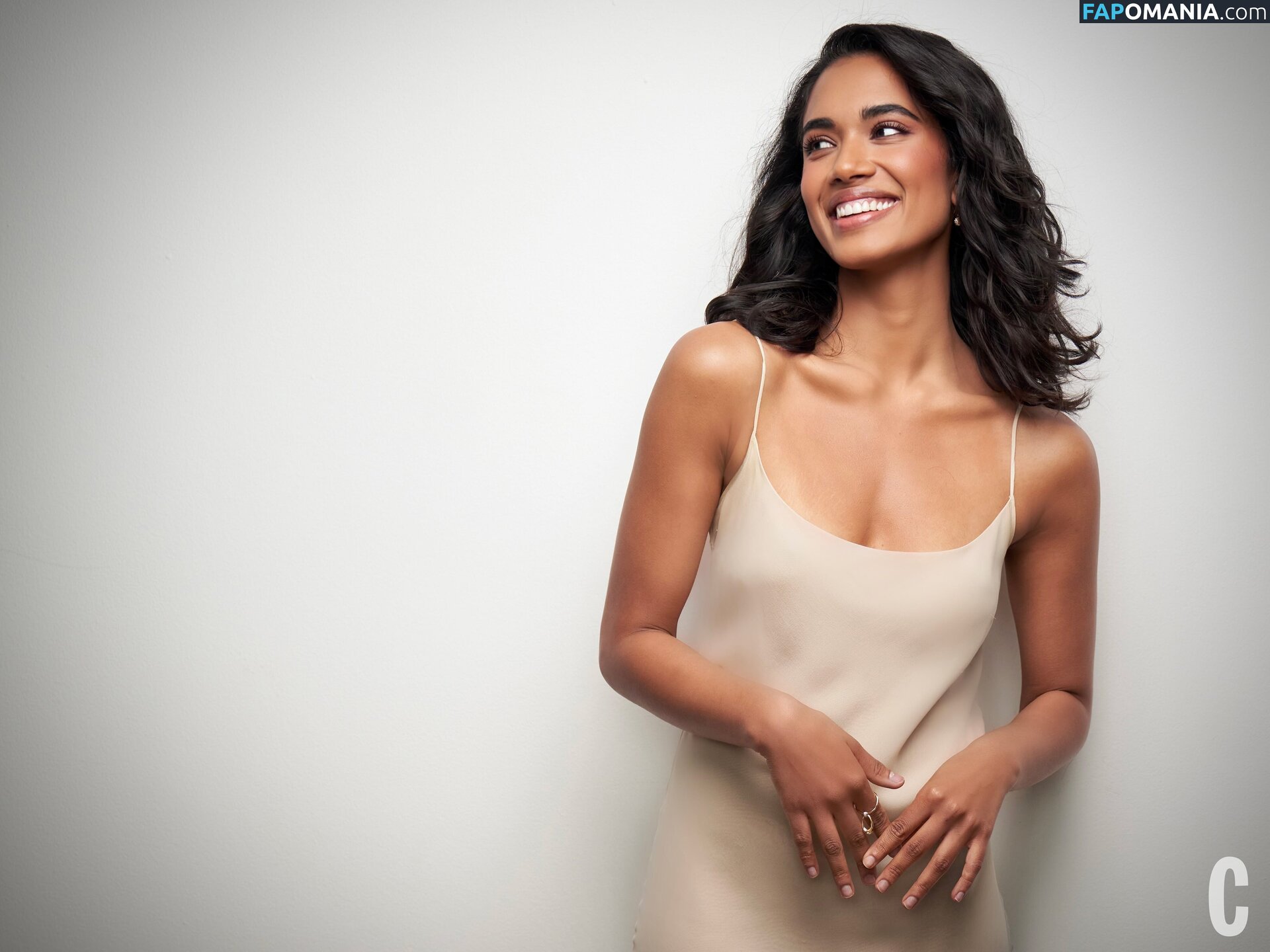 Supriya Ganesh / SupriyaGanesh / https: / supriyaganesh_ Desnudo OnlyFans  Foto filtrada #2