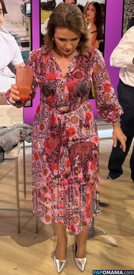 Susanna Reid / susannareid100 Desnudo OnlyFans  Foto filtrada #166