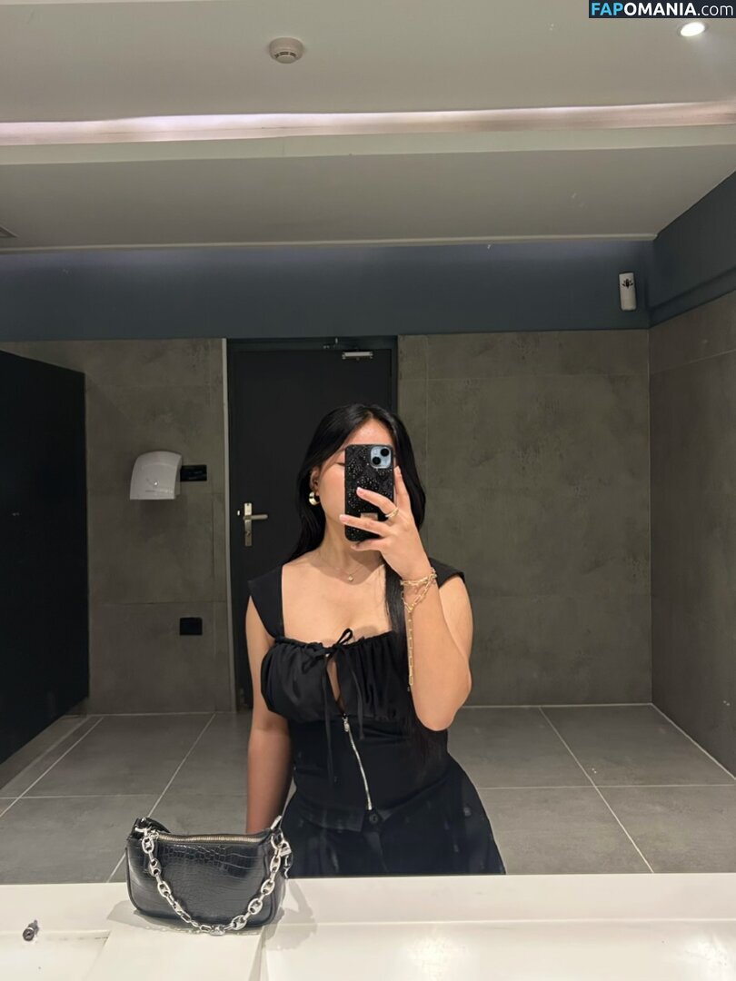 Swastika / raiswastikaa Desnudo OnlyFans  Foto filtrada #9