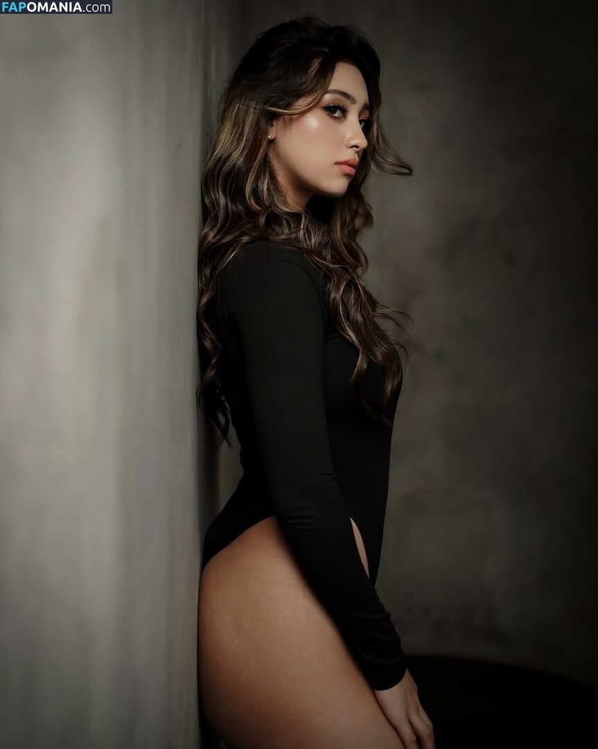bodysuit megathread / swimsuit Desnudo OnlyFans  Foto filtrada #12