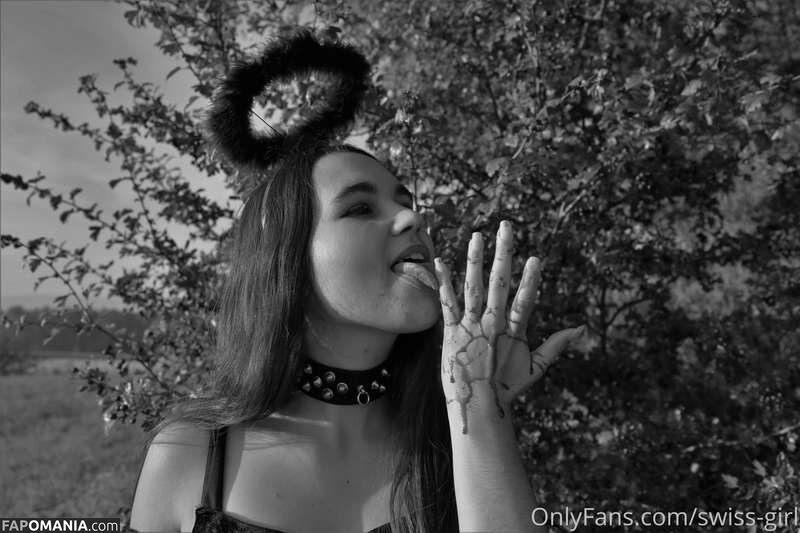 Swiss-Girl / https: / swiss-girl-vip / swissgirlvanessa Desnudo OnlyFans  Foto filtrada #20