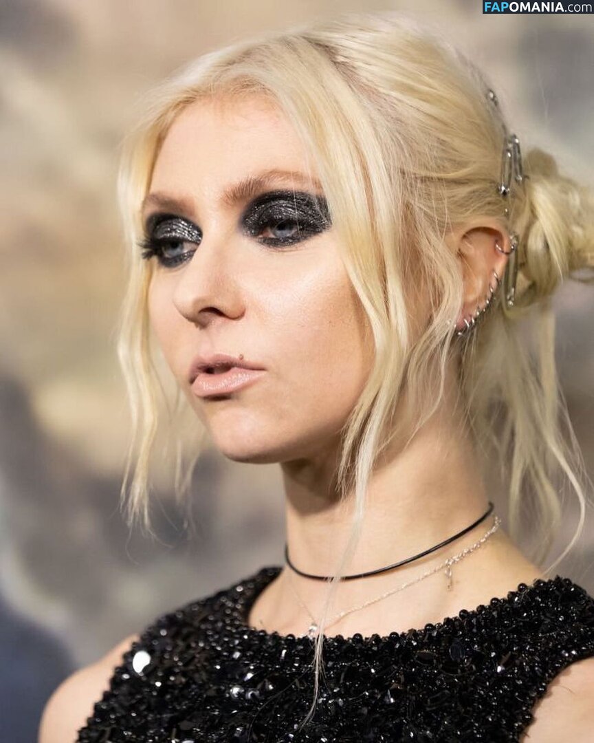 Taylor Momsen / aryelsoul / taylormomsen Desnudo OnlyFans  Foto filtrada #707