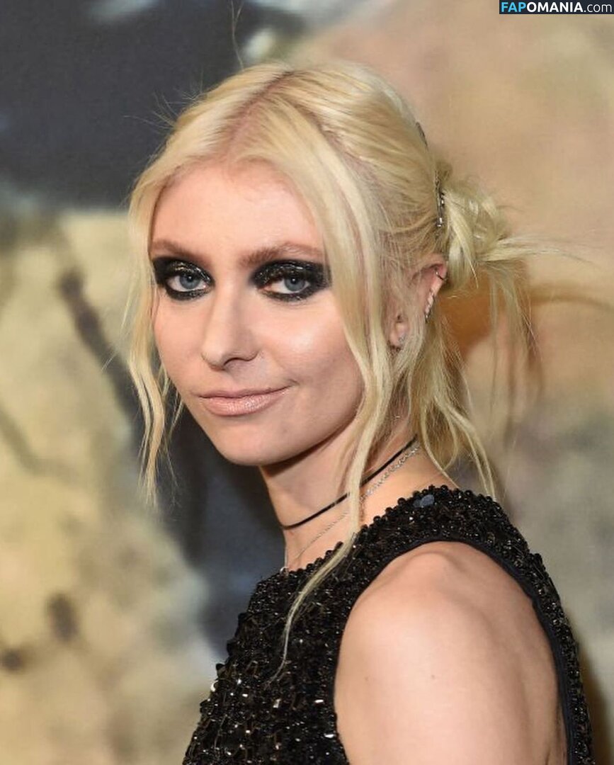 Taylor Momsen / aryelsoul / taylormomsen Desnudo OnlyFans  Foto filtrada #710